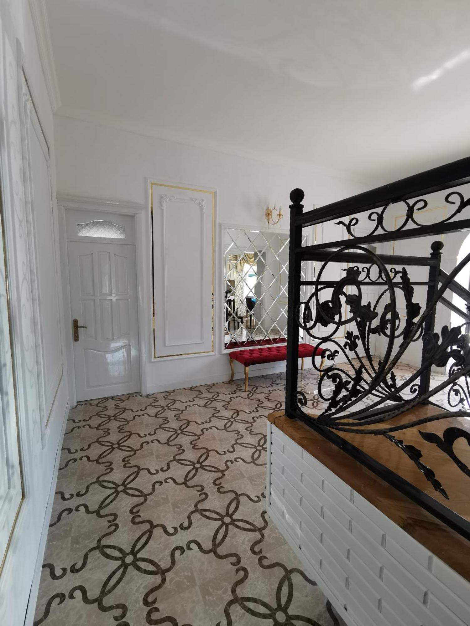 Raffles Villa With Pool غابالا المظهر الخارجي الصورة