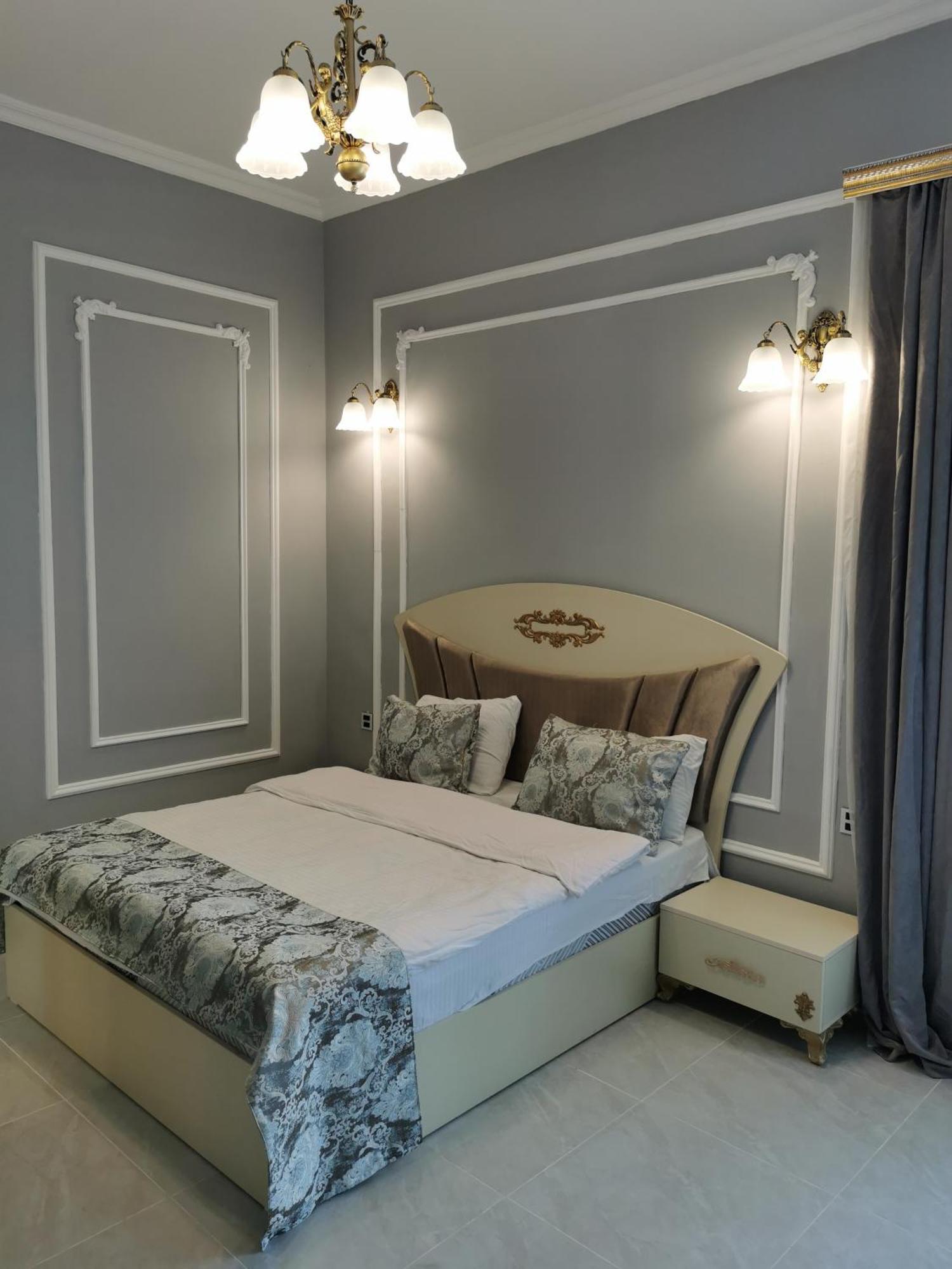 Raffles Villa With Pool غابالا المظهر الخارجي الصورة