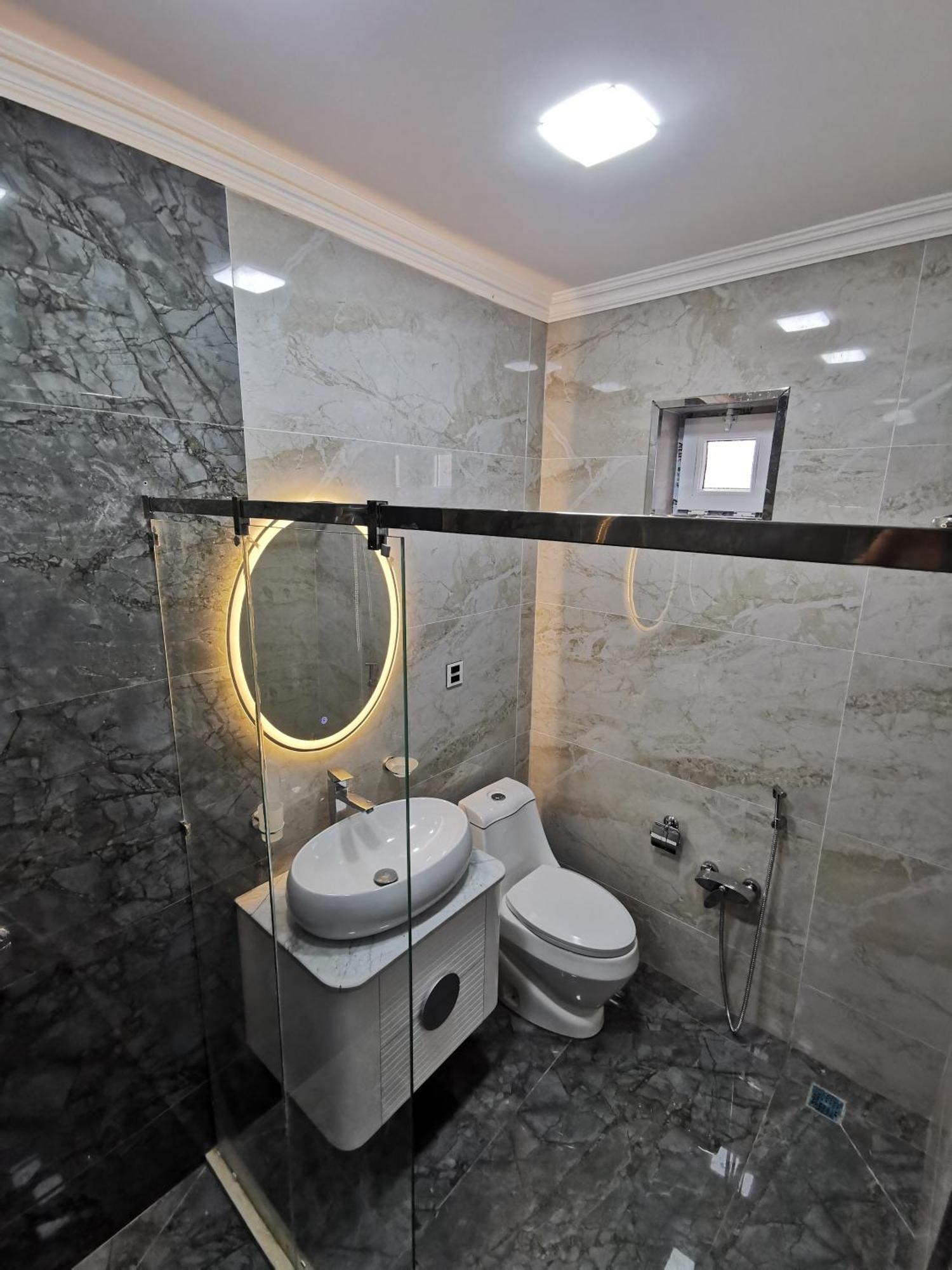 Raffles Villa With Pool غابالا المظهر الخارجي الصورة